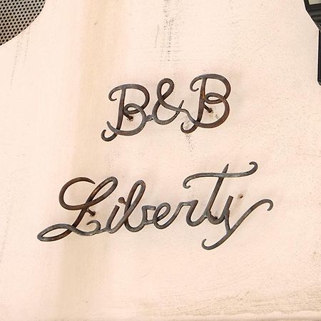 B&B Liberty Andria Exterior photo